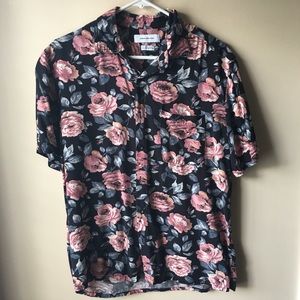 Urban Outfitters flower button up (size M)